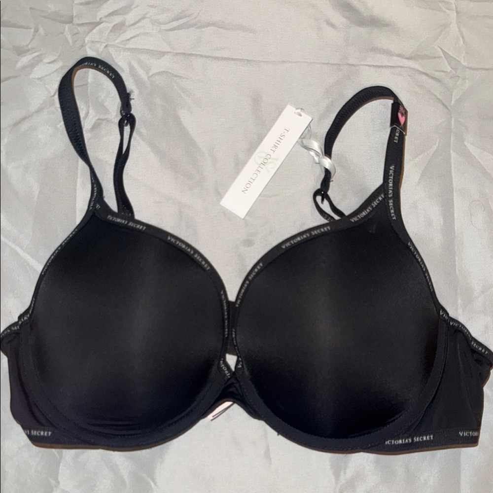 Victoria's Secret Black Bra with Adjustable Straps and Underwire